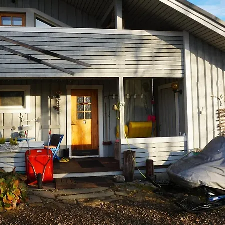 Chalet Cozy Near Olos *